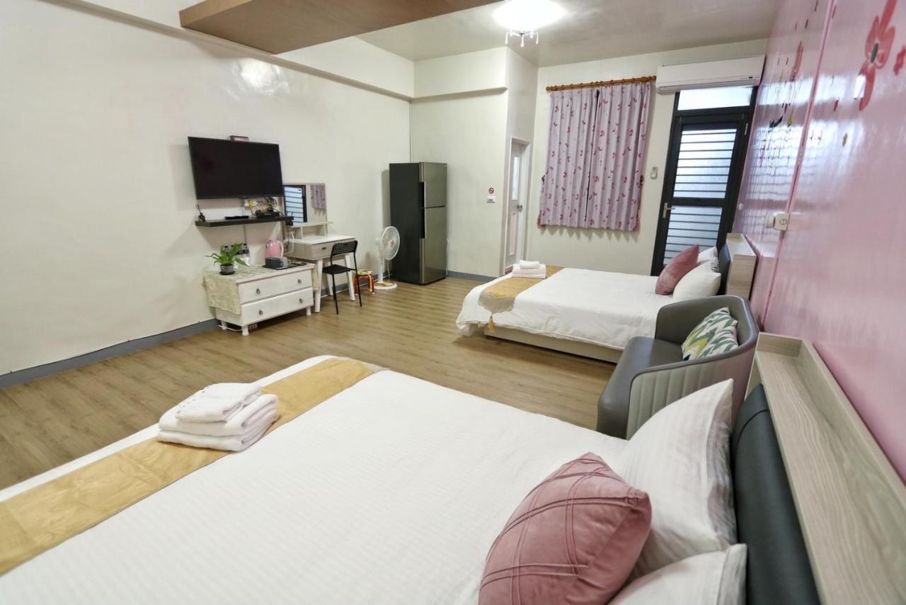Wanghong Homestay Хенгчун Экстерьер фото