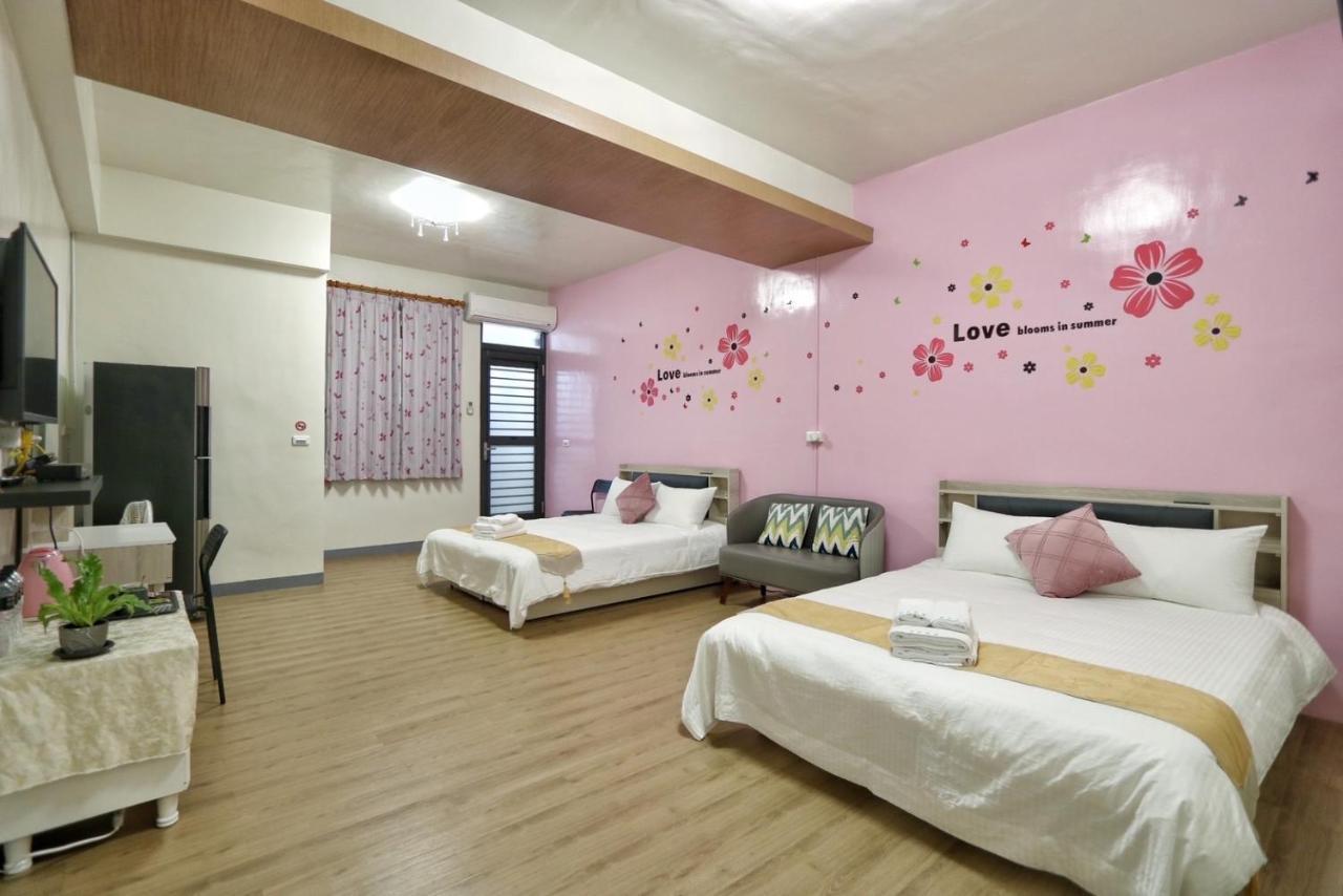 Wanghong Homestay Хенгчун Экстерьер фото